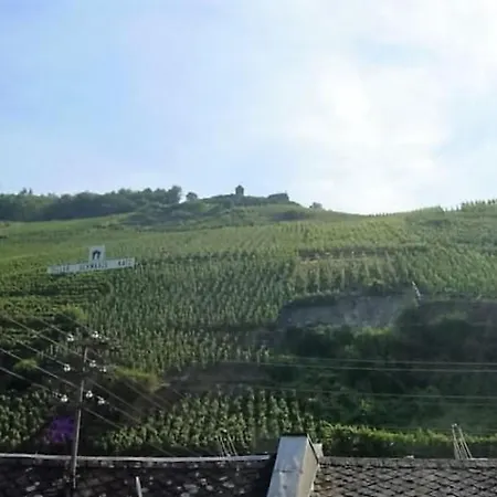 In Einem Historischen Gebaeude Mit Balkon Und Blick Auf Mosel By Interhome Apartmán *