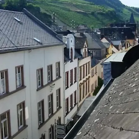 In Einem Historischen Gebaeude Mit Balkon Und Blick Auf Mosel By Interhome