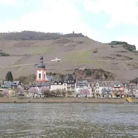 Apartmán In Einem Historischen Gebaeude Mit Balkon Und Blick Auf Mosel By Interhome