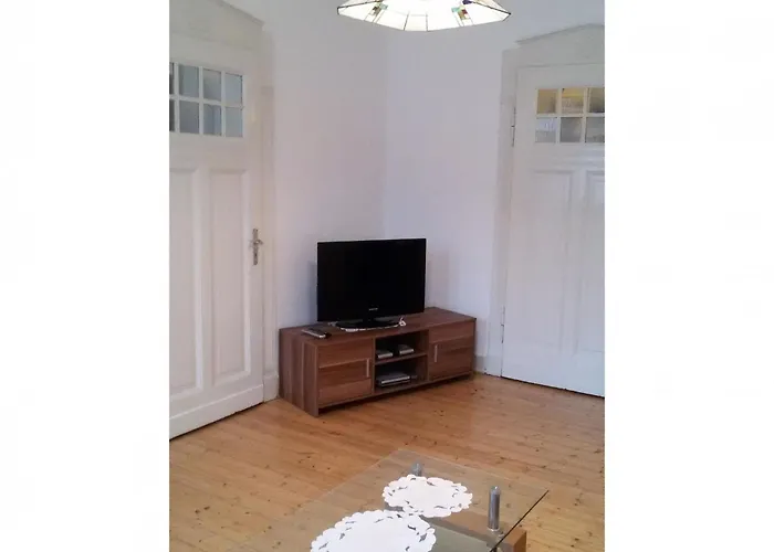 In Einem Historischen Gebaeude Mit Balkon Und Blick Auf Mosel By Interhome Daire