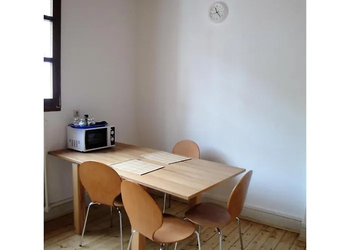 Daire In Einem Historischen Gebaeude Mit Balkon Und Blick Auf Mosel By Interhome Zell an der Mosel
