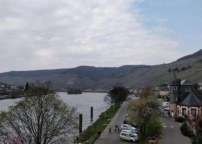 Daire In Einem Historischen Gebaeude Mit Balkon Und Blick Auf Mosel By Interhome Zell an der Mosel