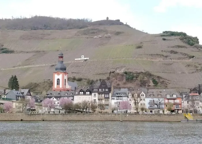 Daire In Einem Historischen Gebaeude Mit Balkon Und Blick Auf Mosel By Interhome